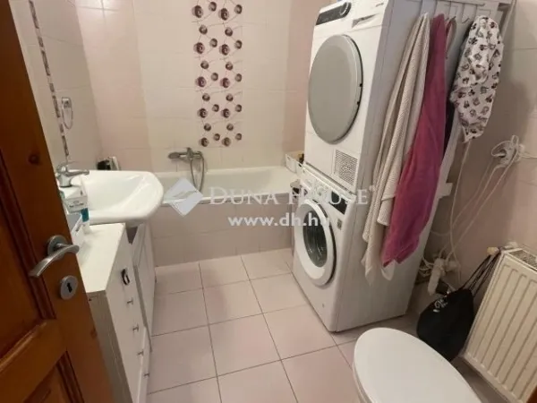 Eladó lakás Debrecen, Nagyerdő 68 nm