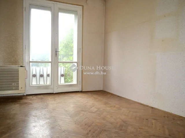 Eladó lakás Debrecen, Egyetemváros 77 nm