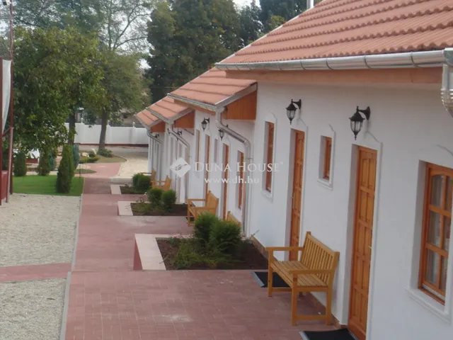 Eladó kereskedelmi és ipari ingatlan Tiszafüred 994 nm