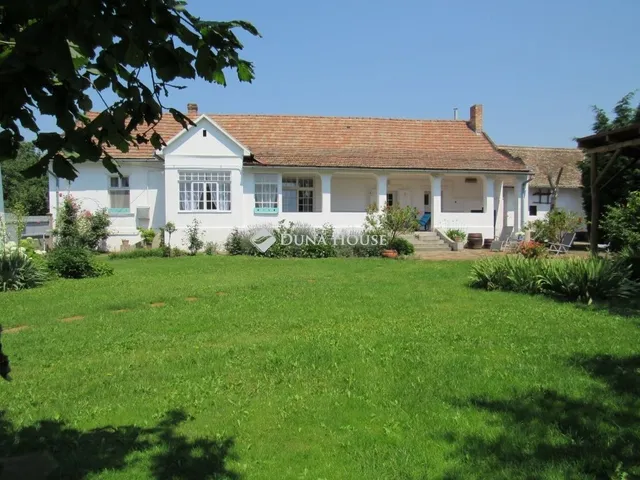 Eladó ház Hajdúnánás 182 nm