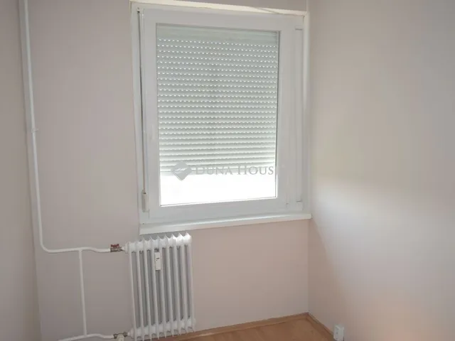 Eladó lakás Debrecen, Vénkert 35 nm