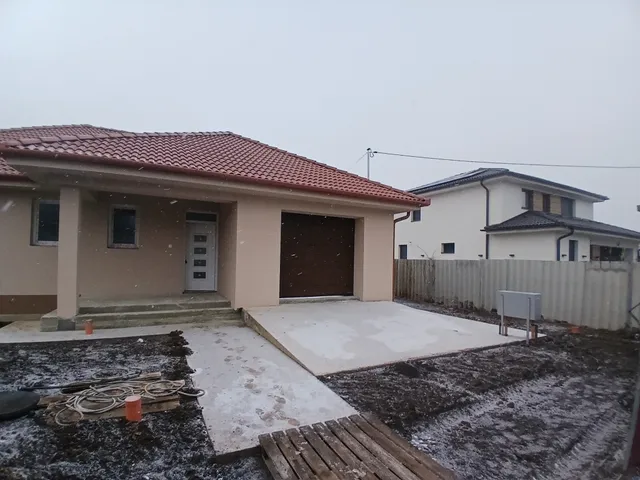 Eladó ház Debrecen, Nagysándor-telep 190 nm