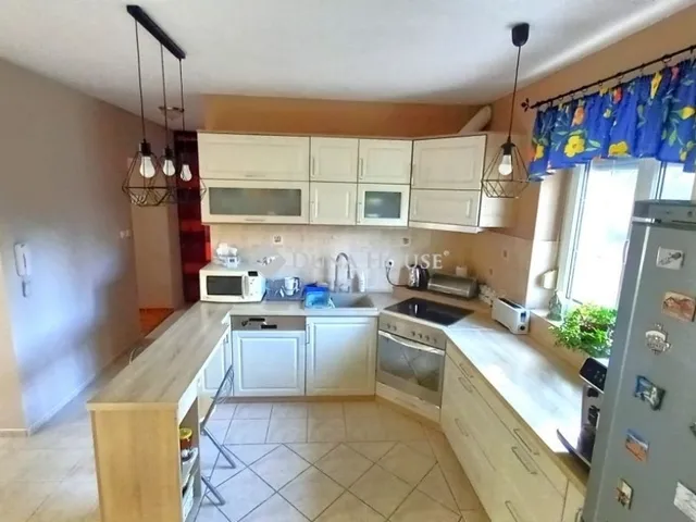 Eladó ház Debrecen, Lencztelep 134 nm