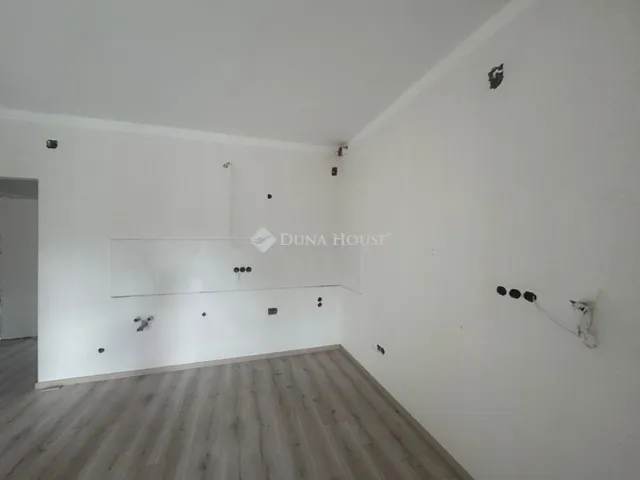 Eladó lakás Siófok 42 nm