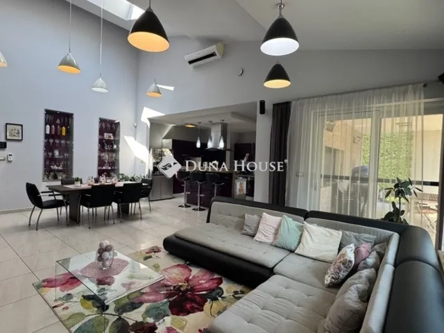 Eladó ház Debrecen 165 nm