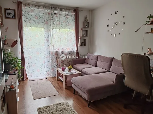 Eladó lakás Debrecen, Tócóskert 74 nm