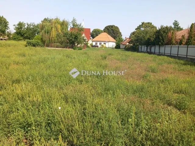 Eladó telek Debrecen, Józsa 2202 nm