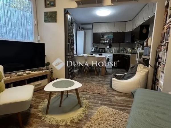 Eladó lakás Debrecen, Tócóskert 74 nm