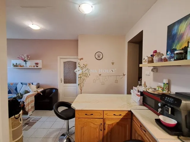 Eladó lakás Téglás 50 nm