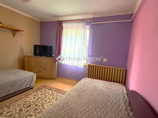 Kiadó ház Debrecen, Homokkert 30 nm