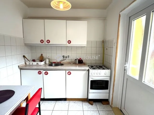 Kiadó ház Debrecen, Homokkert 30 nm