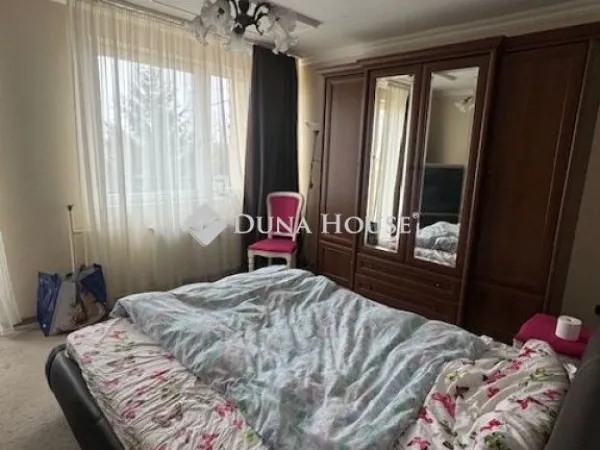 Eladó ház Debrecen, Veres Péter-kert 210 nm
