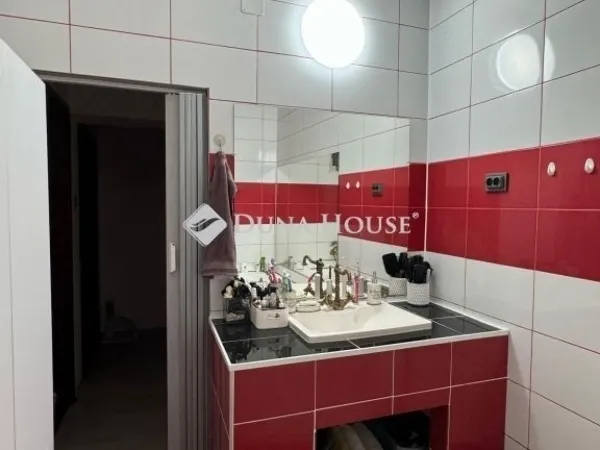 Eladó ház Debrecen, Biharikert 100 nm