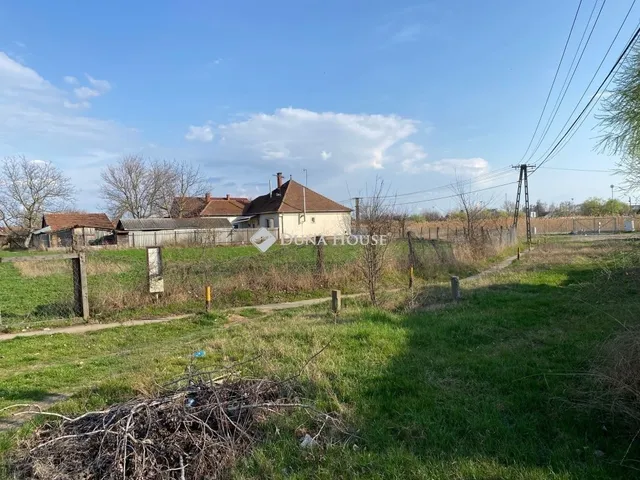 Eladó telek Derecske 2054 nm