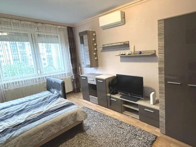 Eladó lakás Debrecen, Egyetemváros 56 nm