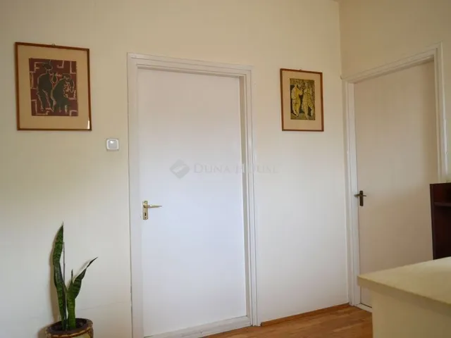 Eladó ház Debrecen, Homokkert 270 nm