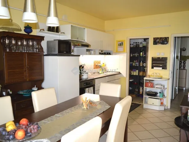 Eladó ház Debrecen, Homokkert 270 nm