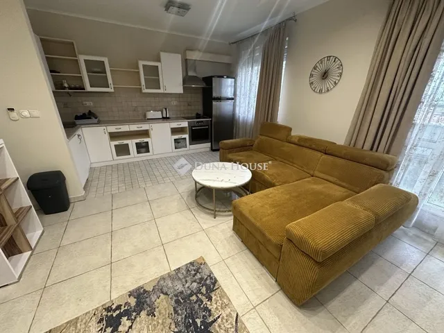 Kiadó lakás Debrecen, Belváros 69 nm