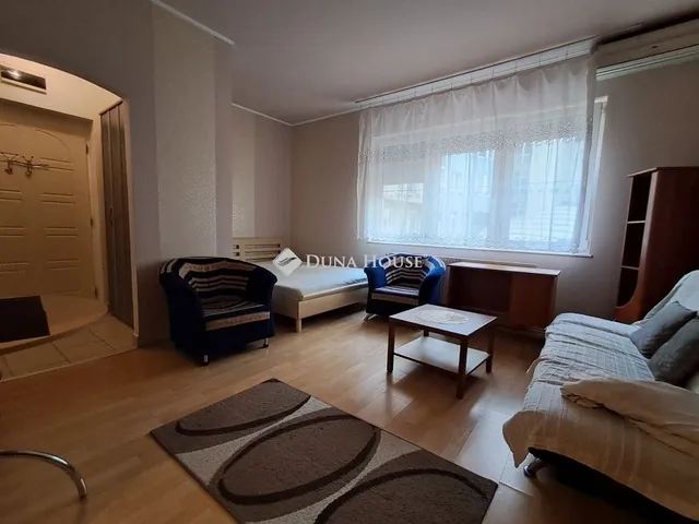 Eladó lakás Debrecen, Belváros 33 nm