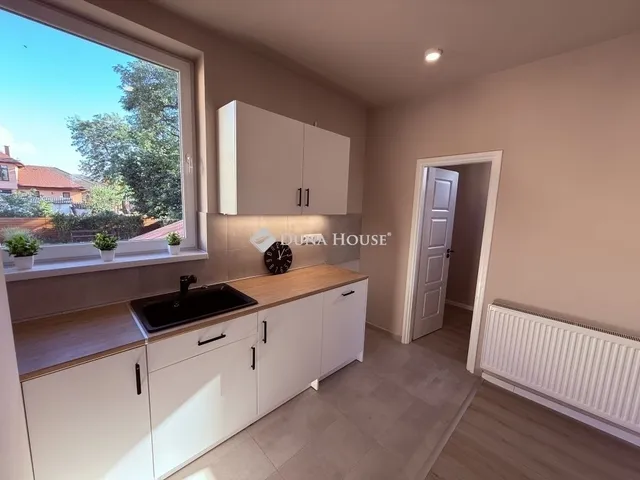 Eladó ház Debrecen, Csapókert 212 nm