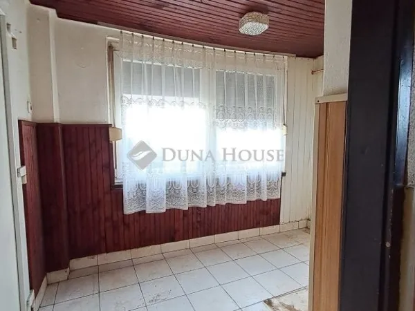 Eladó ház Debrecen, József Attila-telep 43 nm