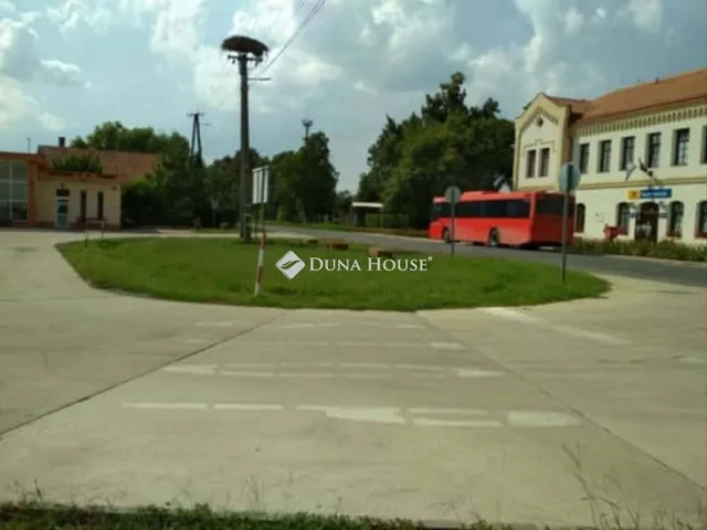 Eladó ház Biharkeresztes 360 nm