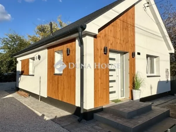 Kiadó ház Debrecen 50 nm