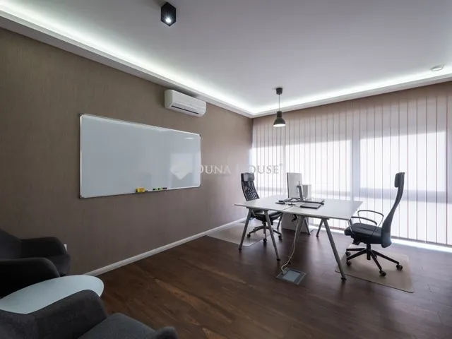 Eladó kereskedelmi és ipari ingatlan Debrecen 236 nm