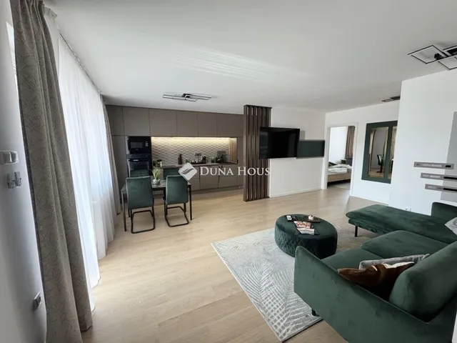 Eladó lakás Debrecen, Belváros 76 nm