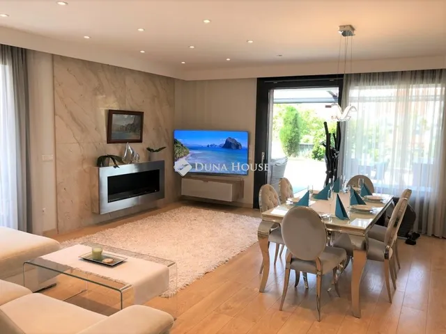 Kiadó lakás Debrecen, Nagyerdő 157 nm