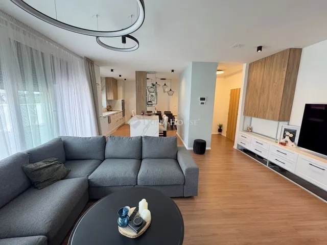 Eladó lakás Debrecen, Belváros 114 nm