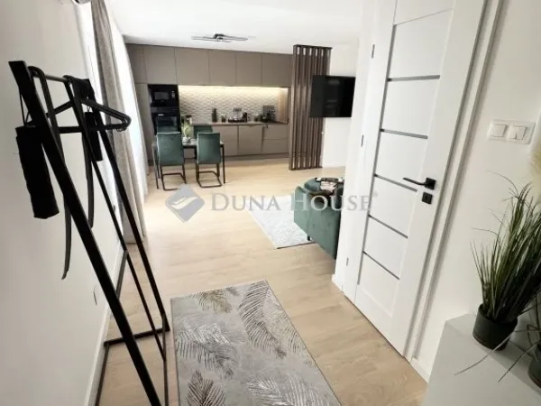 Eladó lakás Debrecen, Belváros 76 nm