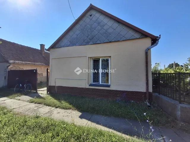 Eladó ház Berettyóújfalu 86 nm