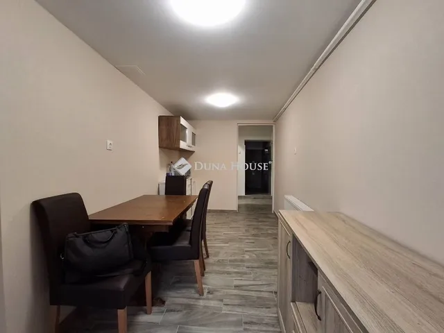 Eladó ház Karcag 40 nm