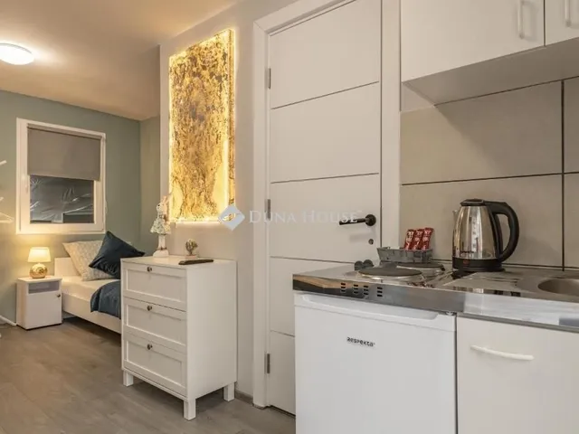 Eladó kereskedelmi és ipari ingatlan Tiszacsege 75 nm