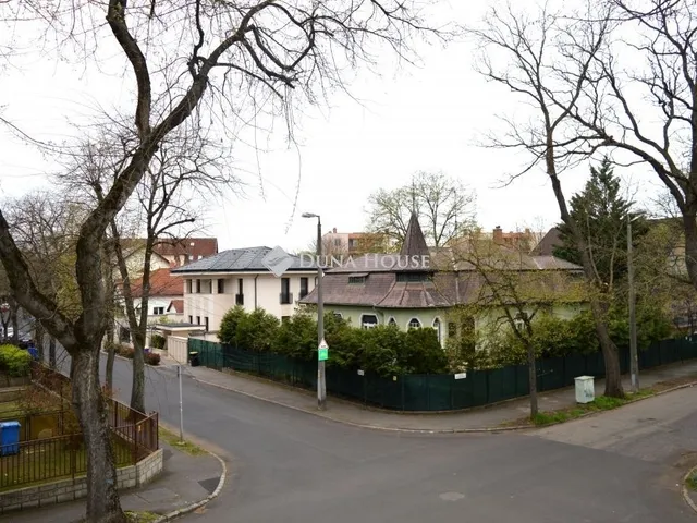 Eladó ház Debrecen, Nagyerdő 229 nm