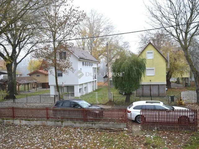 Eladó üdülő és hétvégi ház Tiszacsege 68 nm