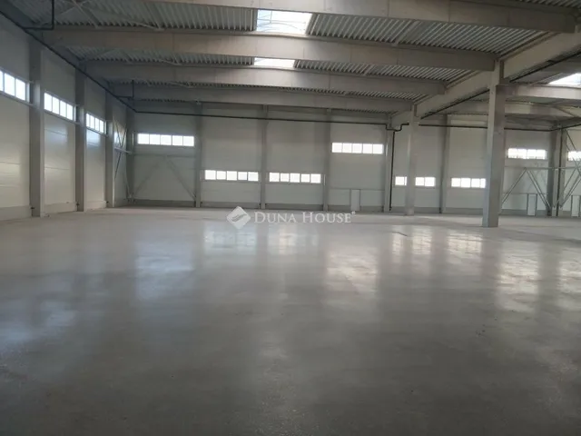 Eladó kereskedelmi és ipari ingatlan Debrecen, Kerekestelep 4357 nm