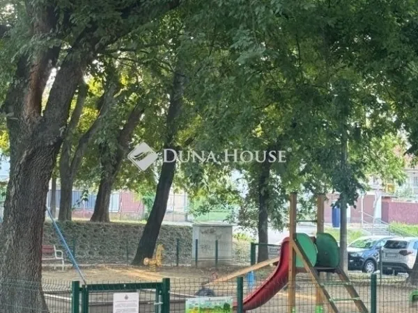 Eladó lakás Debrecen, Újkert 64 nm