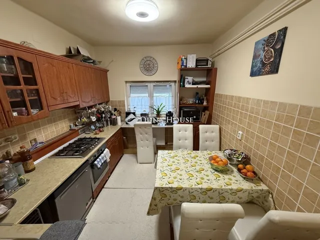 Eladó ház Debrecen, Csapókert 164 nm