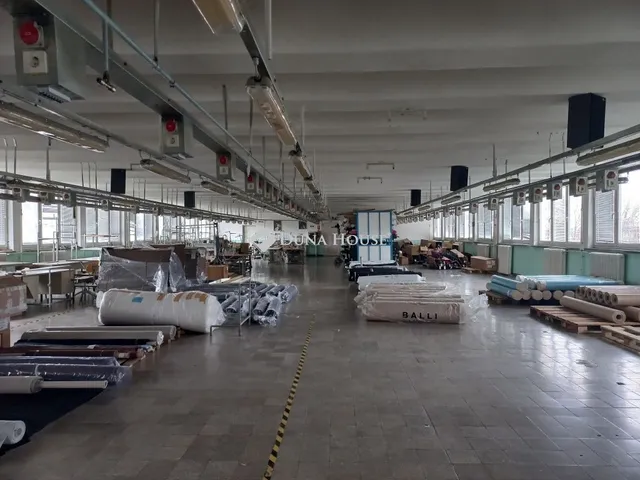 Eladó kereskedelmi és ipari ingatlan Berettyóújfalu 3030 nm