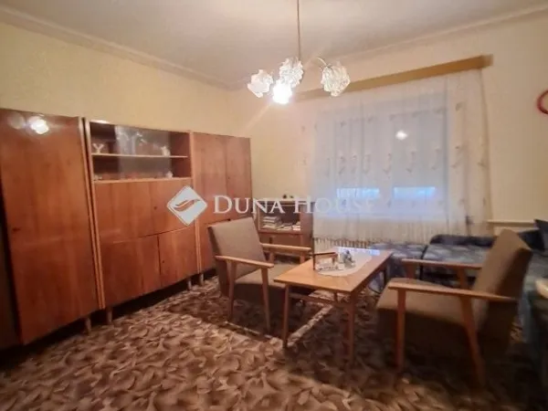 Eladó ház Újléta 63 nm