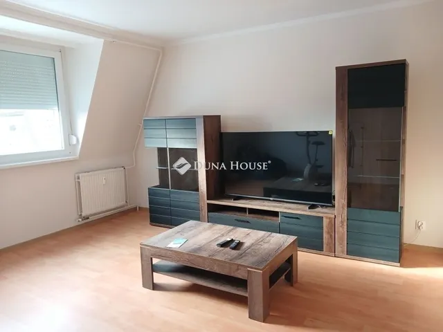 Eladó lakás Debrecen, Tócóvölgy 63 nm