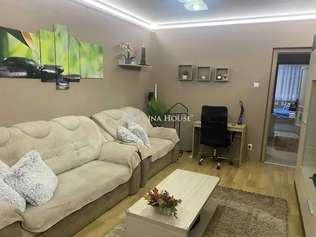 Eladó lakás Debrecen, Tócóvölgy 78 nm