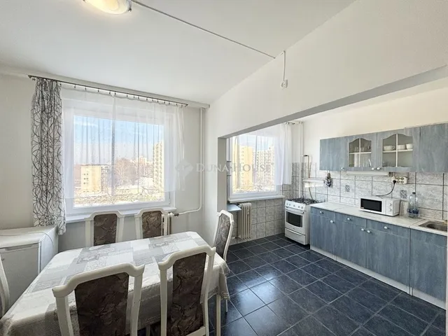 Eladó lakás Debrecen, Libakert 71 nm