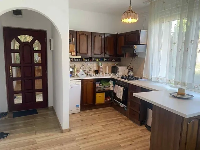 Eladó ház Debrecen, Józsa 170 nm