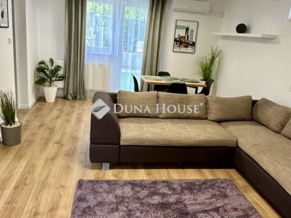 Kiadó ház Debrecen, József Attila-telep 50 nm