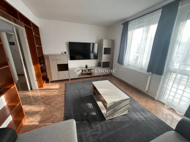 Kiadó lakás Debrecen, Nagyerdő 56 nm