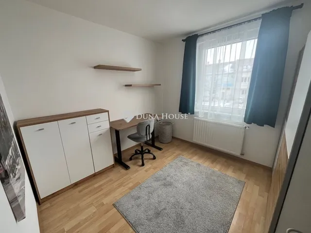 Kiadó lakás Debrecen, Nagyerdő 56 nm