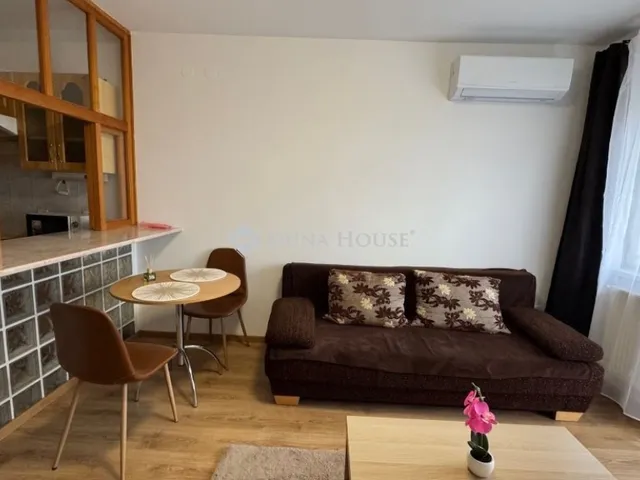 Kiadó lakás Debrecen, Nagyerdő 42 nm